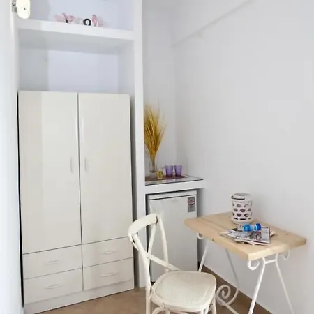 Yanna Asteri Apartamento