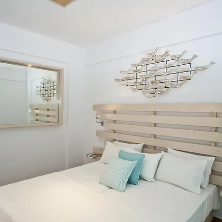 Yanna Asteri Suites * Ornos (Mykonos)