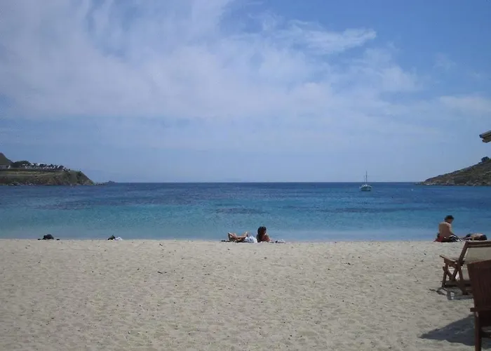 Yanna Asteri Ornos (Mykonos)